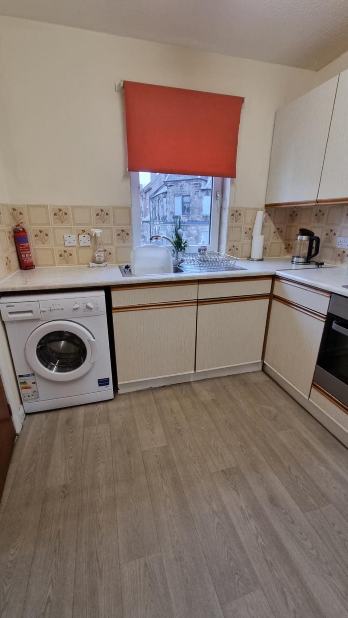 Faodail, 1 Bed Studio Apartment At Ravenscraig Castle And Park كيركالدي المظهر الخارجي الصورة